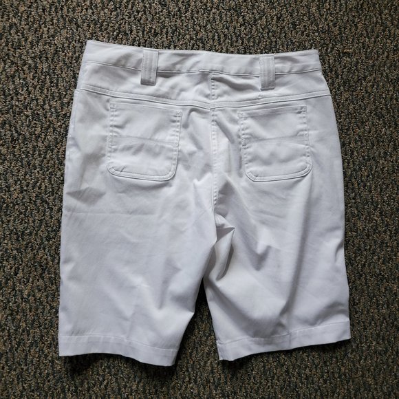 NWOT White Women's Slazenger Golf Shorts Size 6 - Picture 6 of 7